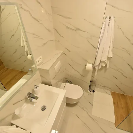 Vlado Apartment *